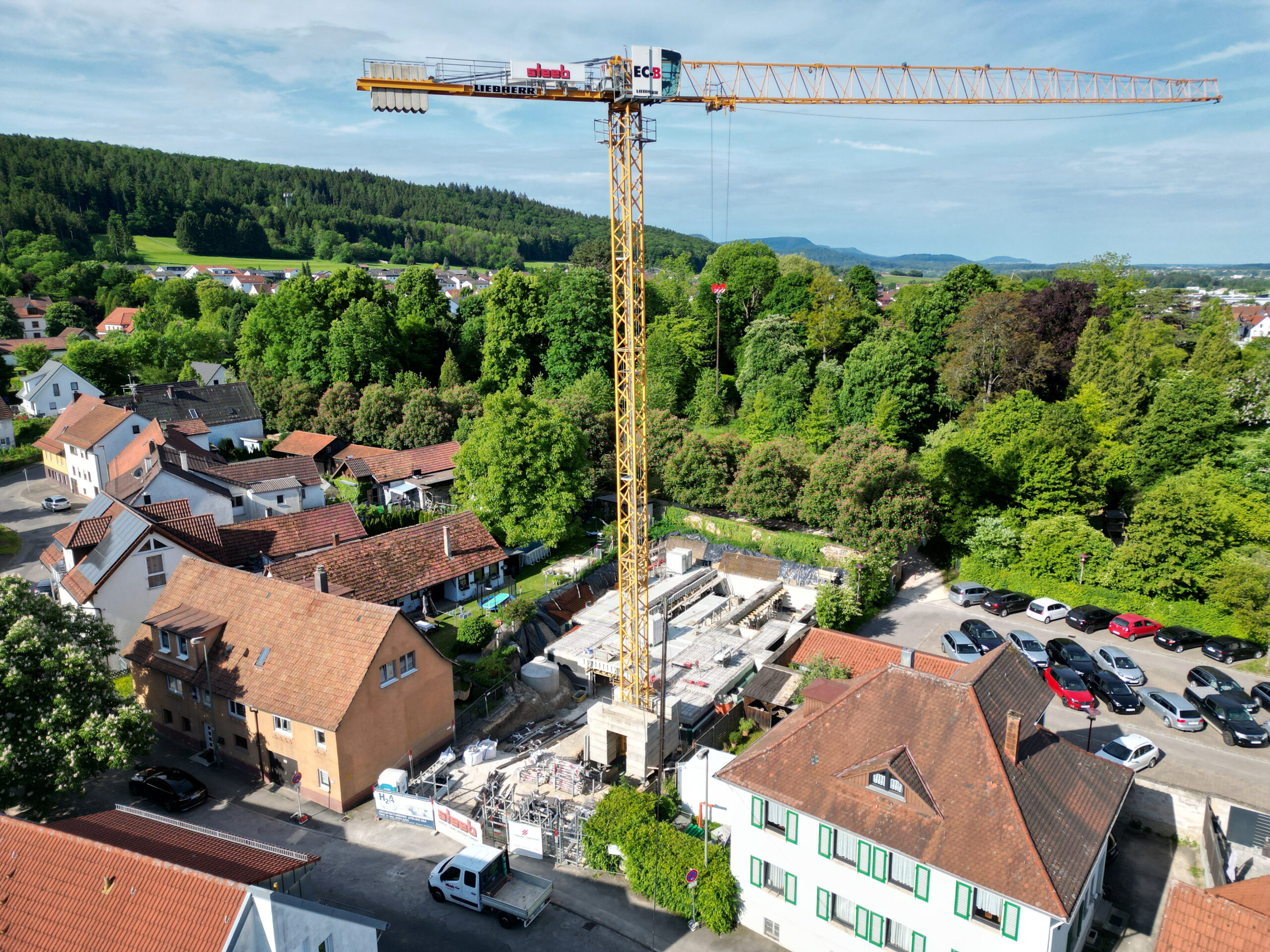 Ein Meilenstein für nachhaltiges Bauen: Das neue Holzhaus in Donzdorf nimmt Gestalt an